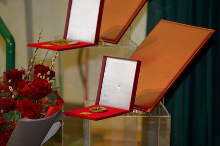 Slika plakete - Osrednja obcinska prireditev ob slovenskem kulturnem prazniku